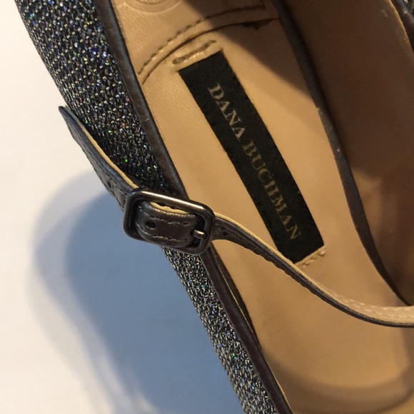 Ladies 9 m Dana Buchman silver sparkle pumps - Picture 8 of 14